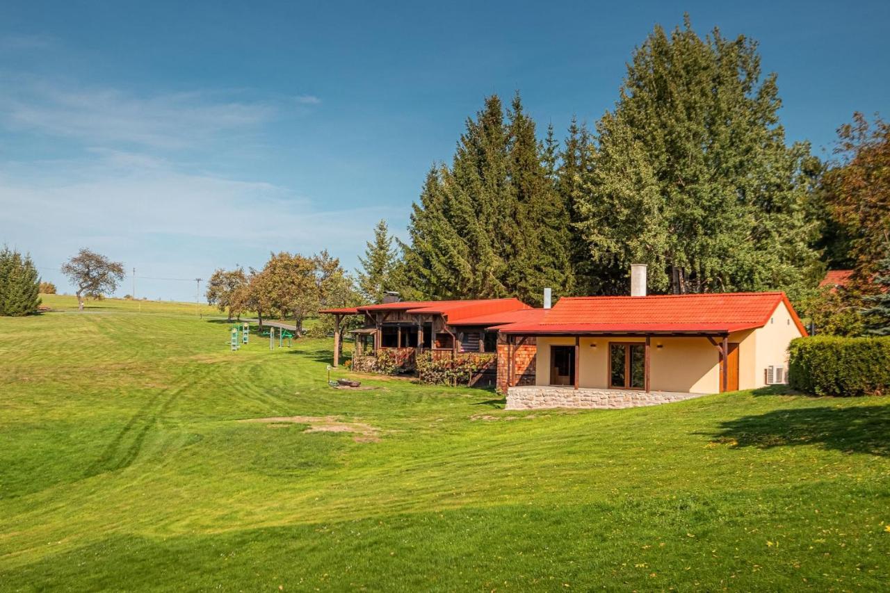 Bed and Breakfast Areal Maly Texas Rychnov nad Kneznou Exteriér fotografie